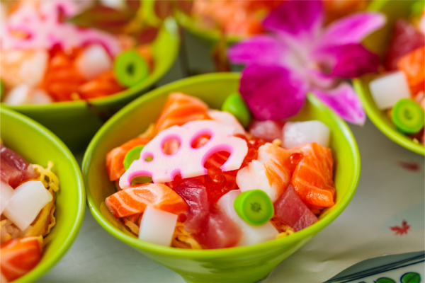 彩り海鮮ちらし寿司